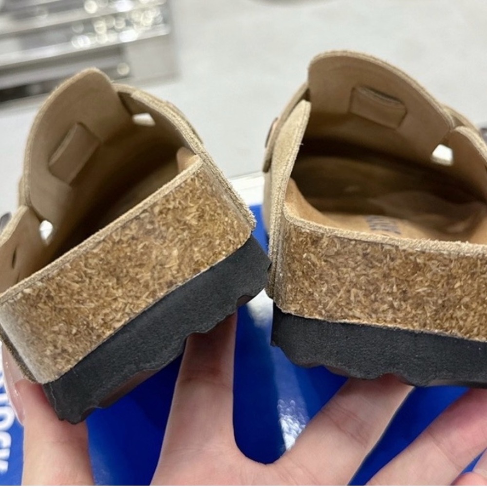 Birkenstocks NWT Suede clogs - Picture 6 of 8